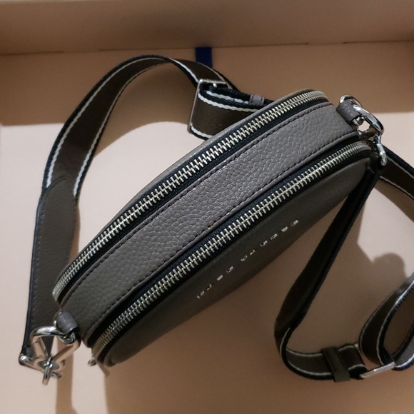Marc Jacobs Crossbody Bag - Picture 2 of 14